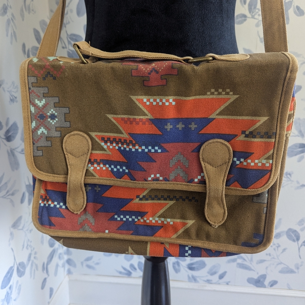 Mossino Messenger Bag With Geometrical Print